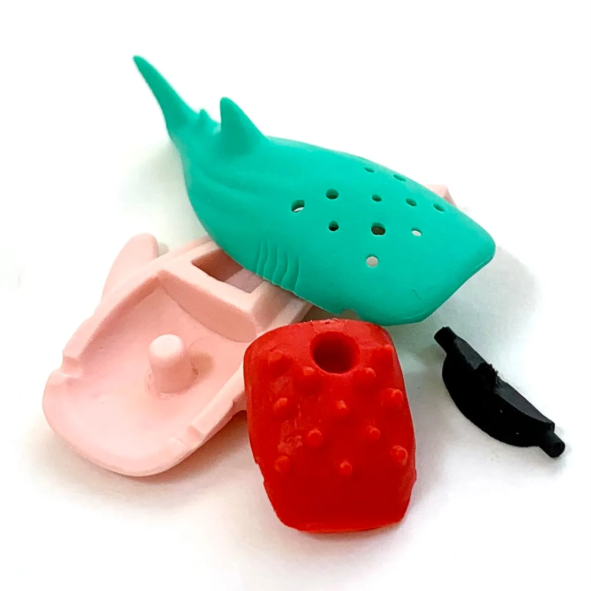 38456 Iwako Colorz Whale Sharks-12 sets of 5 Erasers