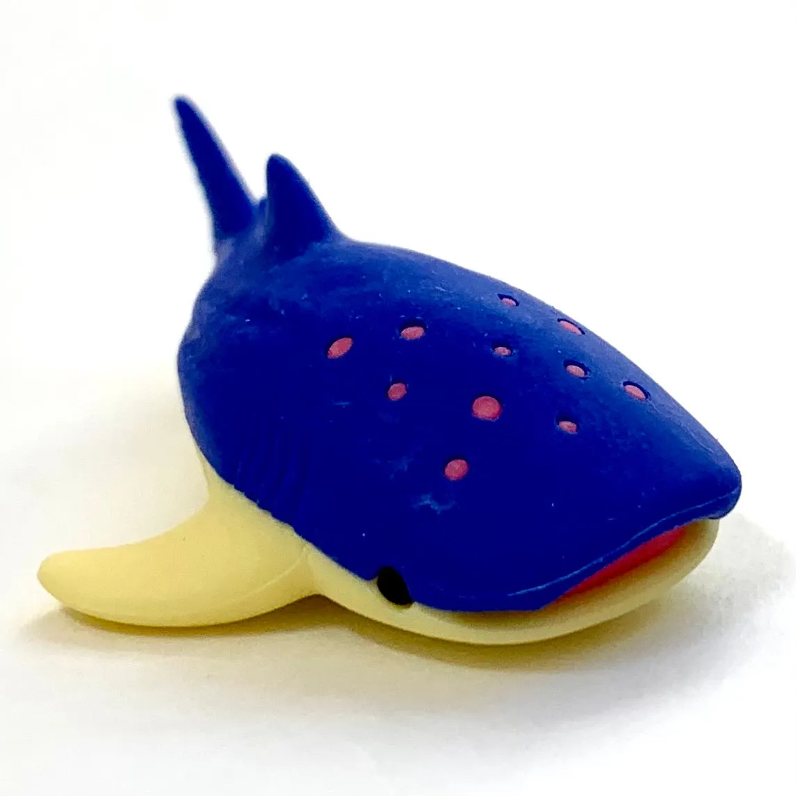 38456 Iwako Colorz Whale Sharks-12 sets of 5 Erasers