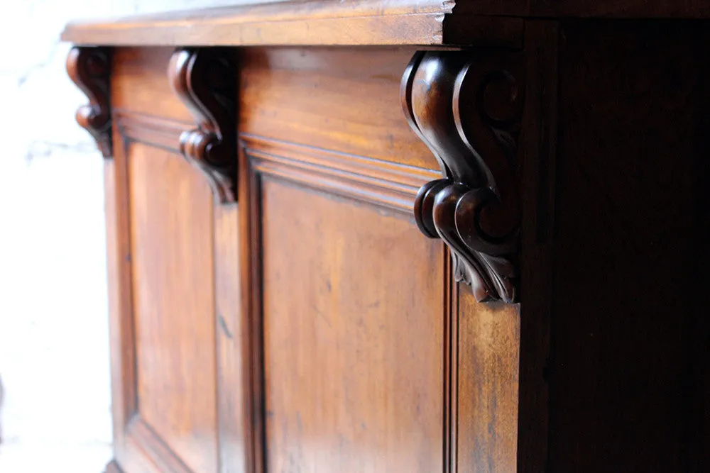 A Fine Quality Victorian Mahogany Six-Drawer Shop Counter c.1870-80