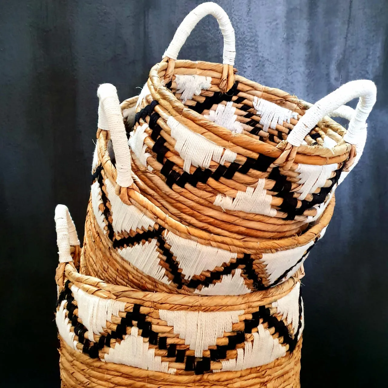 Mac Set 3 Banana Leaf Basket With Woven Zig-Zag Motif